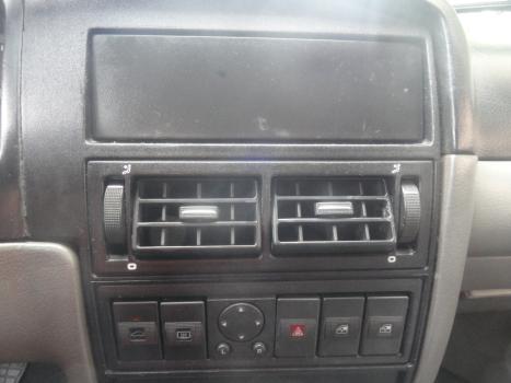 VOLKSWAGEN Santana 1.8 4P, Foto 11