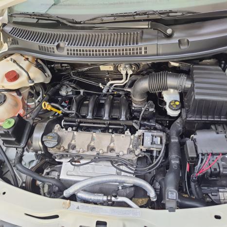 VOLKSWAGEN Saveiro 1.6 G6 ROBUST FLEX, Foto 9 VOLKSWAGEN Saveiro 1.6 G6 ROBUST FLEX, Foto 9