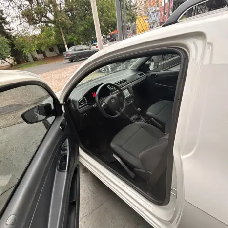 VOLKSWAGEN Saveiro 1.6 G7 CABINE SIMPLES ROBUST FLEX, Foto 6