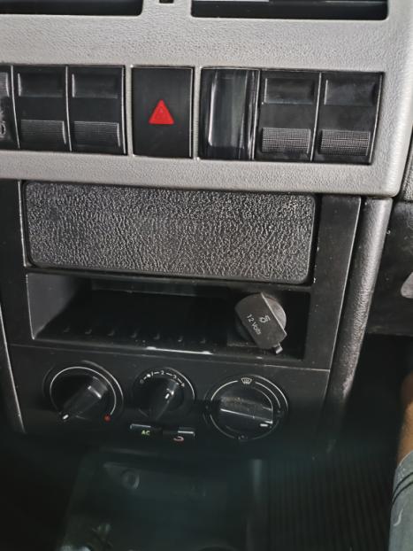 VOLKSWAGEN Saveiro 1.6 G3, Foto 14