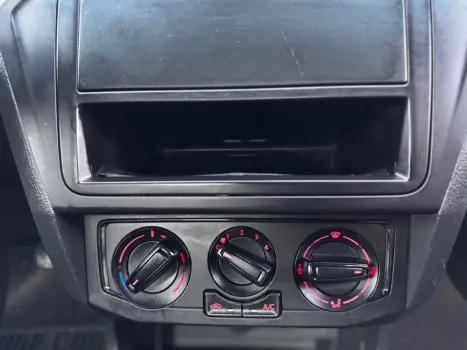 VOLKSWAGEN Saveiro 1.6 16V FLEX MSI ROBUST CABINE SIMPLES, Foto 37