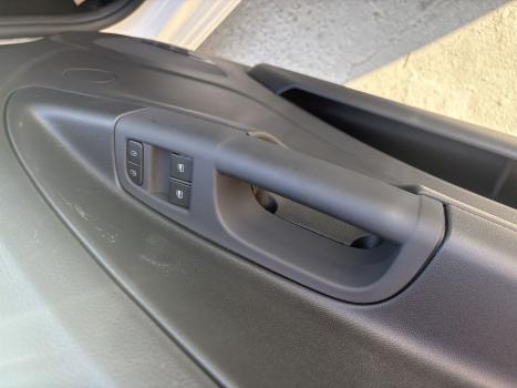 VOLKSWAGEN Saveiro 1.6 FLEX MSI ROBUST CABINE SIMPLES, Foto 8