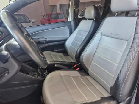 VOLKSWAGEN Saveiro 1.6 G7 CABINE DUPLA CROSS FLEX, Foto 3