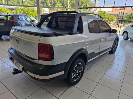 VOLKSWAGEN Saveiro 1.6 G7 CABINE DUPLA CROSS FLEX, Foto 5