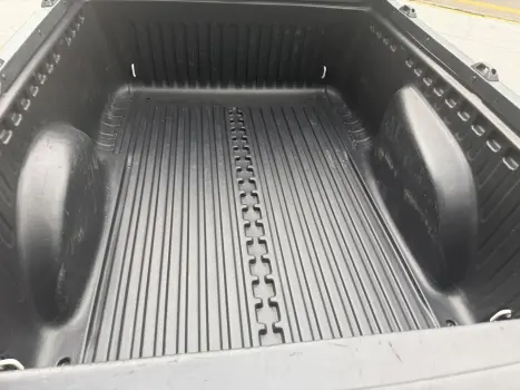 VOLKSWAGEN Saveiro 1.6 16V FLEX MSI ROBUST CABINE SIMPLES, Foto 9