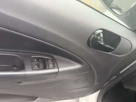 VOLKSWAGEN Saveiro 1.6 16V FLEX MSI ROBUST CABINE SIMPLES, Foto 11