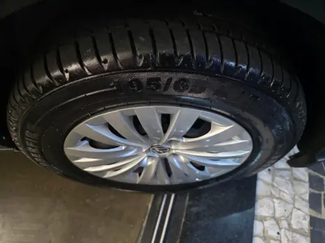 VOLKSWAGEN Saveiro 1.6 16V FLEX MSI ROBUST CABINE SIMPLES, Foto 5