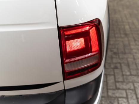 VOLKSWAGEN Saveiro 1.6 G7 CABINE DUPLA CROSS FLEX, Foto 30