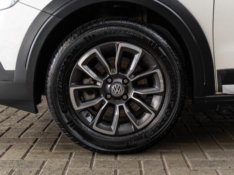 VOLKSWAGEN Saveiro 1.6 G7 CABINE DUPLA CROSS FLEX, Foto 31