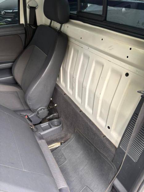 VOLKSWAGEN Saveiro 1.6 FLEX MSI ROBUST CABINE DUPLA, Foto 12