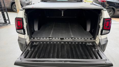 VOLKSWAGEN Saveiro 1.6 G7 CABINE SIMPLES ROBUST FLEX, Foto 11