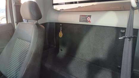 VOLKSWAGEN Saveiro 1.6 G5 TREND CABINE ESTENDIDA FLEX, Foto 13