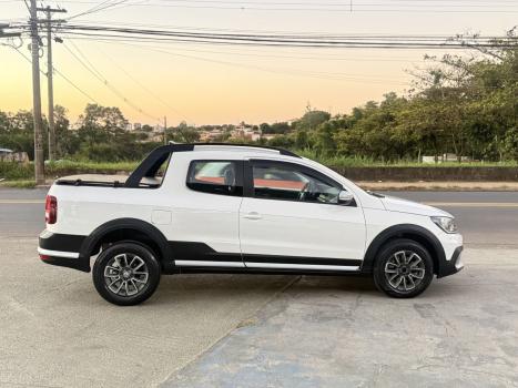 VOLKSWAGEN Saveiro 1.6 G7 CABINE DUPLA CROSS FLEX, Foto 4