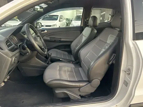 VOLKSWAGEN Saveiro 1.6 G7 CABINE DUPLA CROSS FLEX, Foto 10