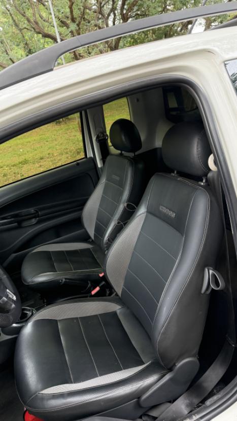 VOLKSWAGEN Saveiro 1.6 G4 FLEX CROSS CABINE ESTENDIDA, Foto 4