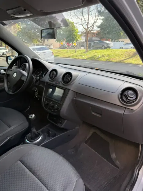 VOLKSWAGEN Saveiro 1.6 G6 CABINE DUPLA CROSS FLEX, Foto 8
