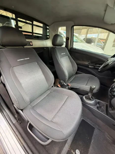 VOLKSWAGEN Saveiro 1.6 G6 CABINE DUPLA CROSS FLEX, Foto 10