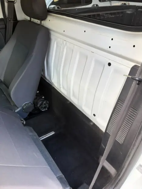 VOLKSWAGEN Saveiro 1.6 16V FLEX MSI ROBUST CABINE SIMPLES, Foto 12