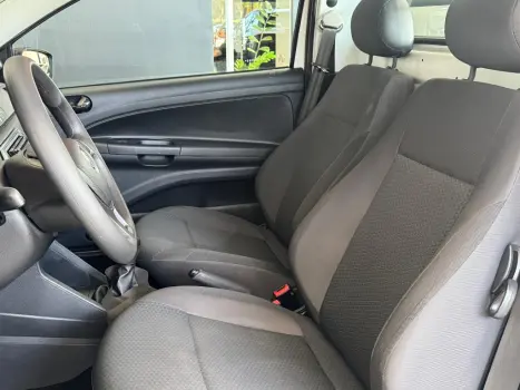 VOLKSWAGEN Saveiro 1.6 G7 CABINE SIMPLES ROBUST FLEX, Foto 9