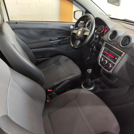 VOLKSWAGEN Saveiro 1.6 G5 TREND FLEX, Foto 6