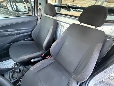 VOLKSWAGEN Saveiro 1.6 G7 CABINE SIMPLES ROBUST FLEX, Foto 9