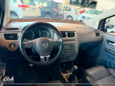 VOLKSWAGEN Space Cross 1.6 4P FLEX, Foto 8