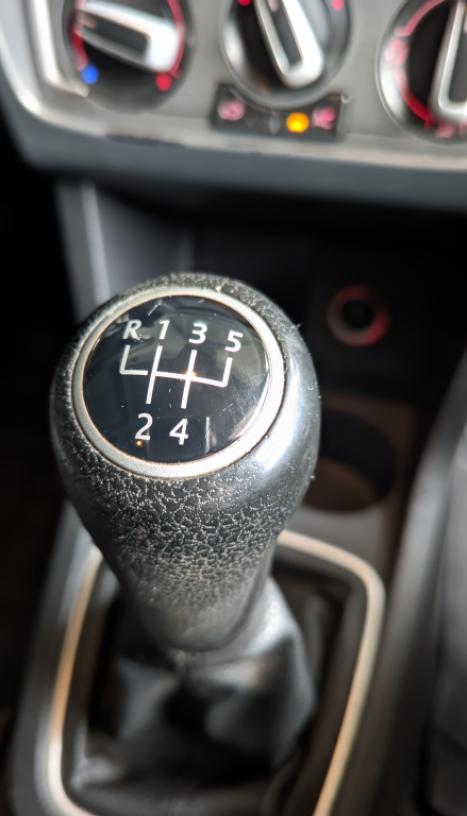 VOLKSWAGEN Space Fox 1.6 4P FLEX I-TREND, Foto 11 VOLKSWAGEN Space Fox 1.6 4P FLEX I-TREND, Foto 11