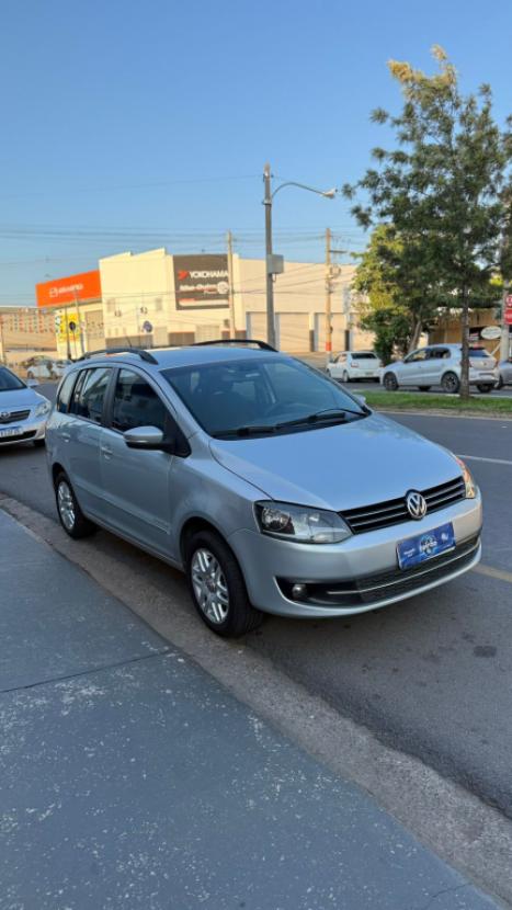 VOLKSWAGEN Space Fox 1.6 4P FLEX SPORTLINE, Foto 2