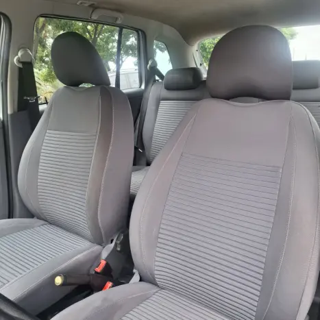 VOLKSWAGEN Space Fox 1.6 4P FLEX SPORTLINE, Foto 9