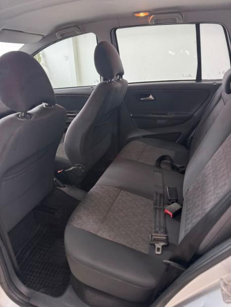 VOLKSWAGEN Space Fox 1.6 4P FLEX TREND, Foto 11