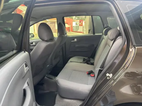 VOLKSWAGEN Space Fox 1.6 4P FLEX COMFORTLINE, Foto 12