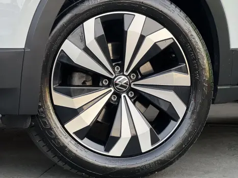 VOLKSWAGEN T-Cross 1.0 4P 200 TSI FLEX AUTOM�TICO, Foto 8