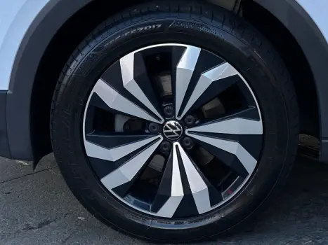 VOLKSWAGEN T-Cross 1.0 4P 200 TSI FLEX AUTOM�TICO, Foto 15