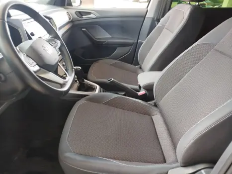 VOLKSWAGEN T-Cross 1.0 4P 200 TSI FLEX, Foto 7 VOLKSWAGEN T-Cross 1.0 4P 200 TSI FLEX, Foto 7