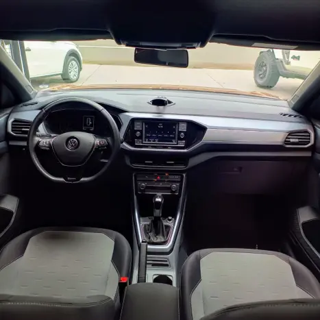 VOLKSWAGEN T-Cross 1.0 4P 200 TSI FLEX COMFORTLINE AUTOMÁTICO, Foto 7 VOLKSWAGEN T-Cross 1.0 4P 200 TSI FLEX COMFORTLINE AUTOMÁTICO, Foto 7