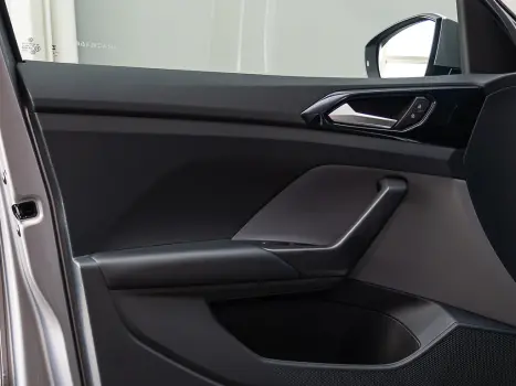 VOLKSWAGEN T-Cross 1.0 4P 200 TSI FLEX COMFORTLINE AUTOMTICO, Foto 21