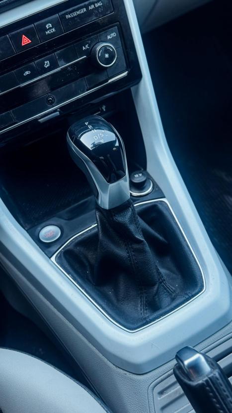 VOLKSWAGEN T-Cross 1.4 4P 250 TSI FLEX HIGHLINE AUTOMTICO, Foto 10