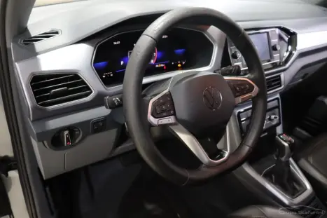 VOLKSWAGEN T-Cross 1.0 4P 200 TSI FLEX AUTOMÁTICO, Foto 4 VOLKSWAGEN T-Cross 1.0 4P 200 TSI FLEX AUTOMÁTICO, Foto 4