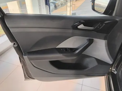 VOLKSWAGEN T-Cross 1.0 4P 200 TSI FLEX COMFORTLINE AUTOMTICO, Foto 7