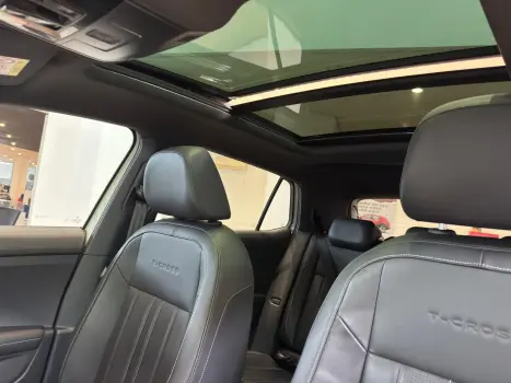 VOLKSWAGEN T-Cross 1.4 4P 250 TSI FLEX HIGHLINE AUTOMTICO, Foto 6