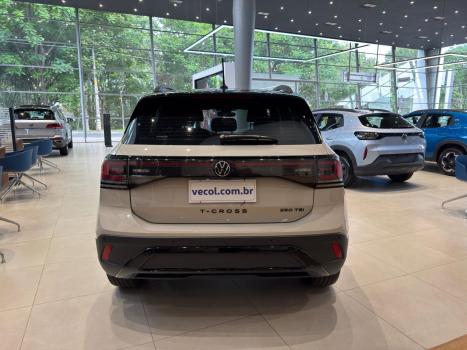 VOLKSWAGEN T-Cross 1.4 4P 250 TSI FLEX HIGHLINE AUTOMTICO, Foto 11