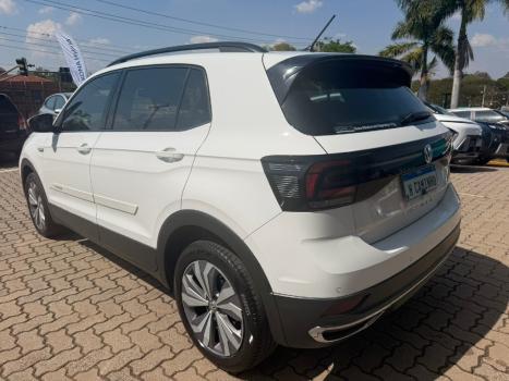 VOLKSWAGEN T-Cross 1.0 4P 200 TSI FLEX COMFORTLINE AUTOMÁTICO, Foto 7 VOLKSWAGEN T-Cross 1.0 4P 200 TSI FLEX COMFORTLINE AUTOMÁTICO, Foto 7