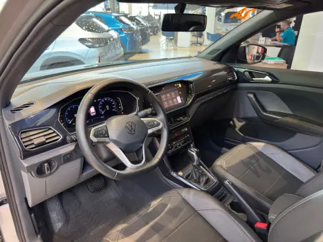 VOLKSWAGEN T-Cross 1.0 4P 200 TSI FLEX COMFORTLINE AUTOMTICO, Foto 4