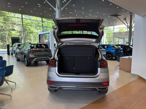 VOLKSWAGEN T-Cross 1.0 4P 200 TSI FLEX COMFORTLINE AUTOMTICO, Foto 12