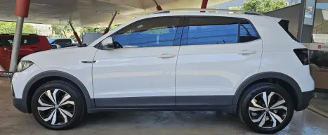 VOLKSWAGEN T-Cross 1.4 4P 250 TSI FLEX HIGHLINE AUTOMÁTICO, Foto 4 VOLKSWAGEN T-Cross 1.4 4P 250 TSI FLEX HIGHLINE AUTOMÁTICO, Foto 4