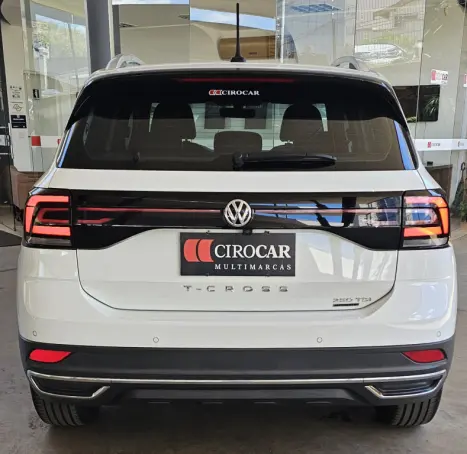VOLKSWAGEN T-Cross 1.4 4P 250 TSI FLEX HIGHLINE AUTOMÁTICO, Foto 6 VOLKSWAGEN T-Cross 1.4 4P 250 TSI FLEX HIGHLINE AUTOMÁTICO, Foto 6