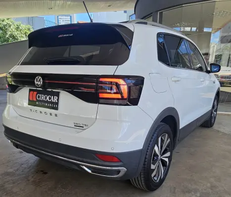 VOLKSWAGEN T-Cross 1.4 4P 250 TSI FLEX HIGHLINE AUTOMÁTICO, Foto 7 VOLKSWAGEN T-Cross 1.4 4P 250 TSI FLEX HIGHLINE AUTOMÁTICO, Foto 7