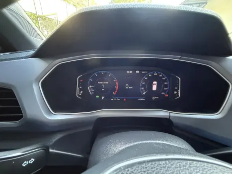 VOLKSWAGEN T-Cross 1.0 4P 200 TSI FLEX COMFORTLINE AUTOM�TICO, Foto 9