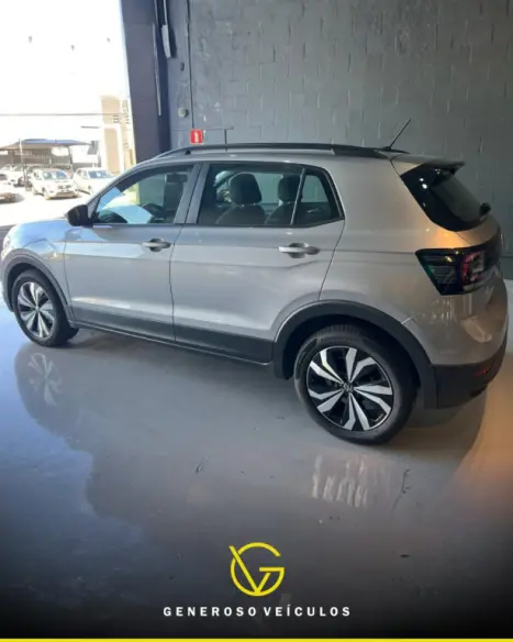 VOLKSWAGEN T-Cross 1.0 4P 200 TSI FLEX, Foto 2