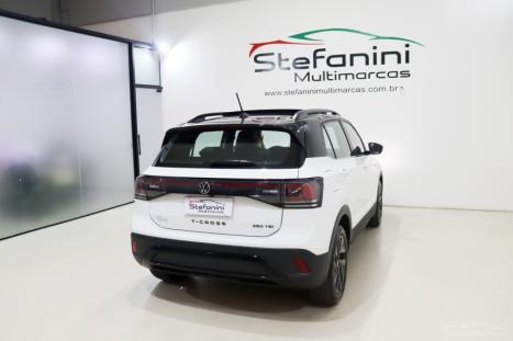 VOLKSWAGEN T-Cross 1.4 4P 250 TSI FLEX HIGHLINE AUTOM�TICO, Foto 12